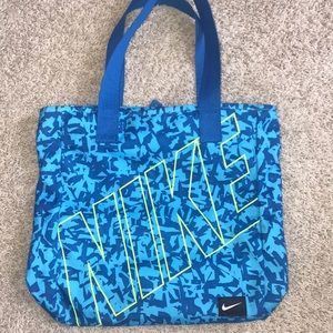 Nike tote